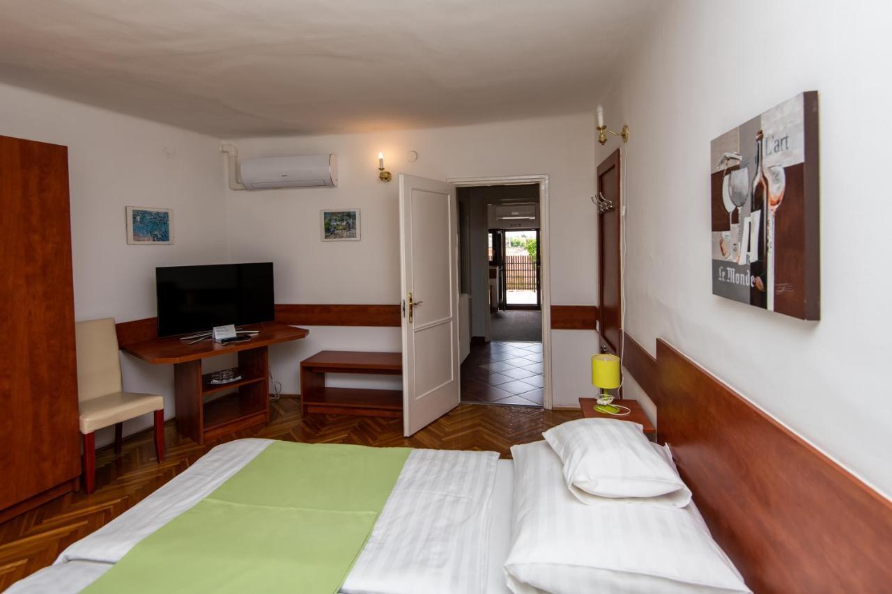 Bed and Breakfast Fényes Vinorium Sopron Exterior foto